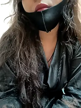 Snapshot of Rukmadi_hot chatting on 12/19/25, 04:08 Rukmadi hot online show from 12/19/25, 04:08