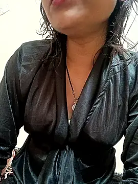 Snapshot of Rukmadi_hot chatting on 01/12/26, 03:23 Rukmadi hot online show from 01/12/26, 03:23