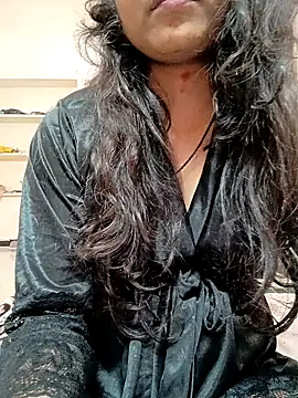 Snapshot of Rukmadi_hot chatting on 02/07/26, 03:43 Rukmadi hot online show from 02/07/26, 03:43