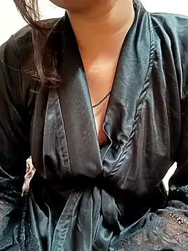 Snapshot of Rukmadi_hot chatting on 02/18/26, 05:14 Rukmadi hot online show from 02/18/26, 05:14