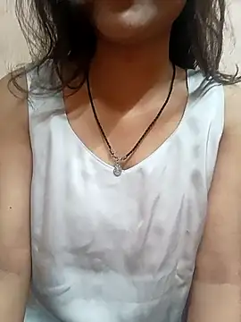 Snapshot of Rukmadi_hot chatting on 04/08/26, 02:55 Rukmadi hot online show from 04/08/26, 02:55