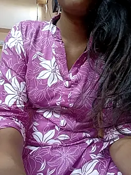 Snapshot of Rukmadi_hot chatting on 04/17/26, 02:58 Rukmadi hot online show from 04/17/26, 02:58