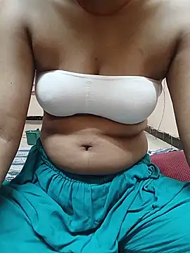 Snapshot of Rukmadi_hot chatting on 07/09/26, 03:10 Rukmadi hot online show from 07/09/26, 03:10