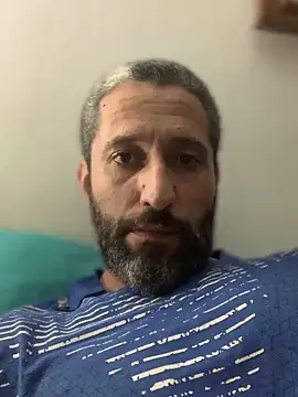 Snapshot of Calientesensible chatting on 04/09/26, 02:11 Calientesensible online show from 04/09/26, 02:11