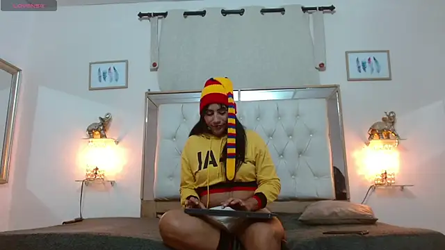 dr jolie  online show from 12/15/25, 04:39