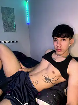 Snapshot of wil_hot chatting on 01/08/26, 03:31 wil hot online show from 01/08/26, 03:31