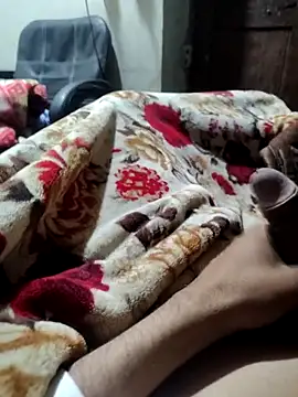 Snapshot of TwinklyBasket897 chatting on 01/14/26, 05:29 TwinklyBasket897 online show from 01/14/26, 05:29