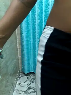 Snapshot of miss_marry07 chatting on 12/14/25, 04:34 miss marry07 online show from 12/14/25, 04:34