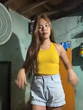 Margaux4U online show from 04/19/26, 06:10