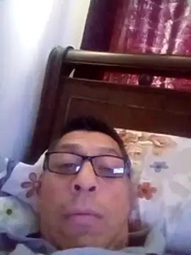 Snapshot of JRAdams23 chatting on 12/13/25, 08:36 JRAdams23 online show from 12/13/25, 08:36