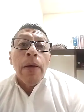 Snapshot of JRAdams23 chatting on 02/11/26, 01:43 JRAdams23 online show from 02/11/26, 01:43