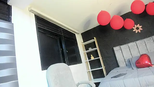 Cherrybombs  online show from 04/28/26, 03:44
