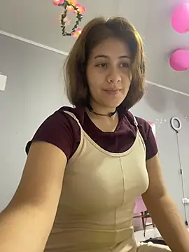 dakota021 online show from 06/18/26, 12:44