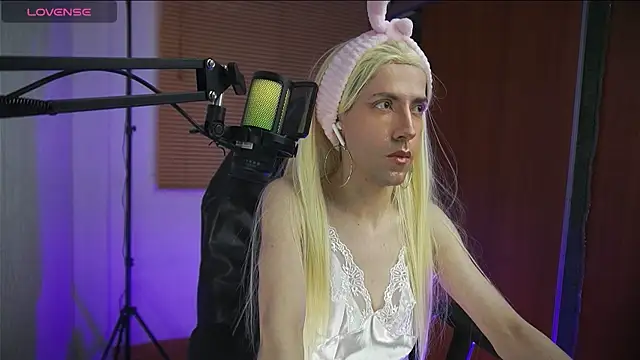 Asami y online show from 04/16/26, 09:15