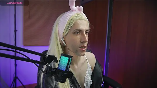 Asami y online show from 04/16/26, 09:39