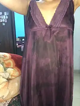 Snapshot of Sizzling_Quinn chatting on 03/01/26, 01:24 Sizzling Quinn online show from 03/01/26, 01:24