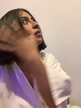 Snapshot of Arely-L1 chatting on 03/02/26, 02:36 Arely-L1 online show from 03/02/26, 02:36