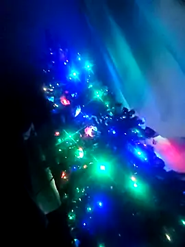 Snapshot of LoveTJ664 chatting on 12/17/25, 02:39 LoveTJ664 online show from 12/17/25, 02:39