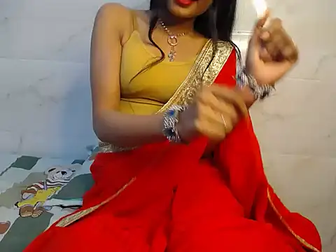 Snapshot of Parimodel19 chatting on 12/03/25, 06:17 Parimodel19 online show from 12/03/25, 06:17