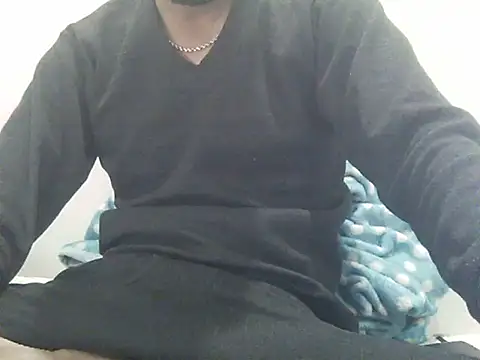 Snapshot of kalalund-up chatting on 12/02/25, 03:51 kalalund-up online show from 12/02/25, 03:51