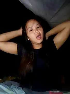 Snapshot of Pretty-haert chatting on 12/04/25, 07:22 Pretty-haert online show from 12/04/25, 07:22