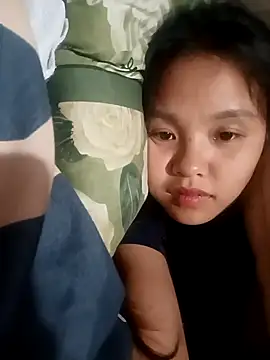 Snapshot of Pretty-haert chatting on 12/14/25, 08:09 Pretty-haert online show from 12/14/25, 08:09