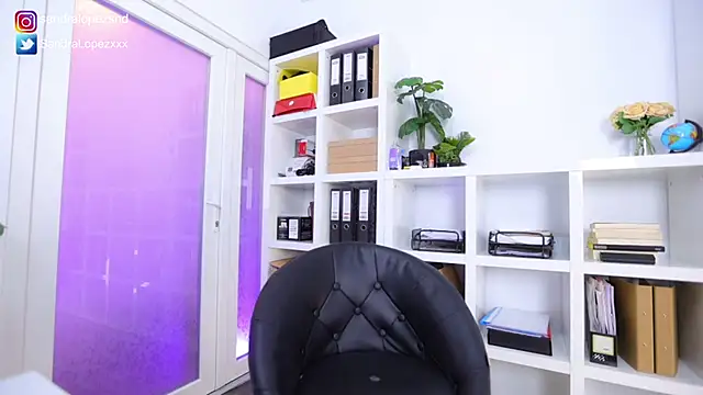 SandraLopezxx online show from 03/15/25, 06:32