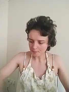 Amy01112 online show from 06/06/26, 07:07