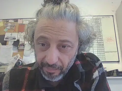 Snapshot of Petebulimia chatting on 05/03/26, 04:13 Petebulimia online show from 05/03/26, 04:13