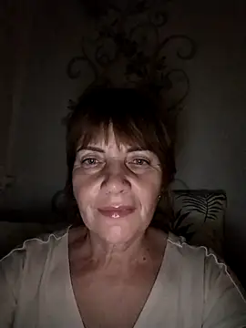 Snapshot of MichelleLove48 chatting on 12/02/25, 11:45 MichelleLove48 online show from 12/02/25, 11:45