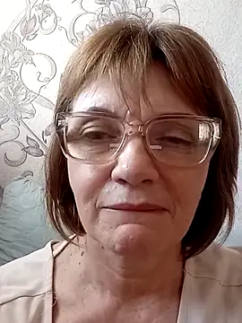 Snapshot of MichelleLove48 chatting on 03/06/26, 08:55 MichelleLove48 online show from 03/06/26, 08:55