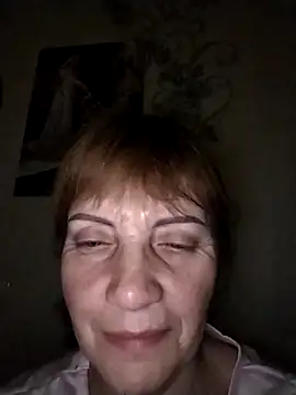 Snapshot of MichelleLove48 chatting on 03/24/26, 11:21 MichelleLove48 online show from 03/24/26, 11:21