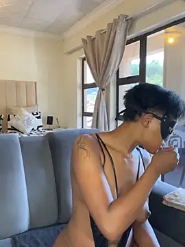 Snapshot of Fancy_Face28 chatting on 02/27/26, 08:36 Fancy Face28 online show from 02/27/26, 08:36