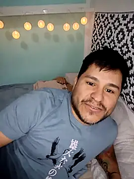 Luna Leroy online show from 12/15/25, 06:34