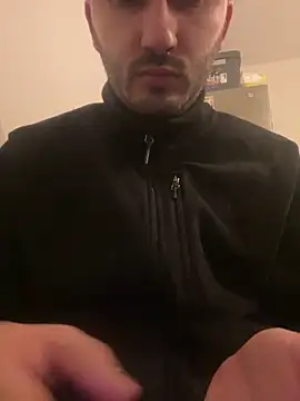 grosqueue3838 online show from 12/16/25, 05:34