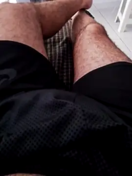 Snapshot of souseu83 chatting on 01/12/26, 02:22 souseu83 online show from 01/12/26, 02:22