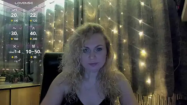 LanaLight x online show from 01/12/26, 07:52