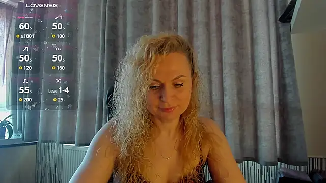 LanaLight x online show from 05/06/26, 11:59
