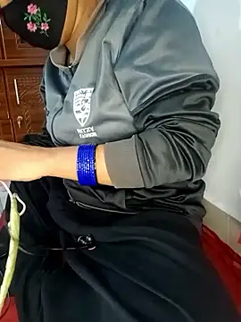 Snapshot of Sepali5577 chatting on 01/08/26, 05:10 Sepali5577 online show from 01/08/26, 05:10