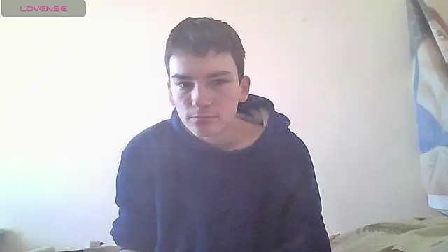Snapshot of leo_cutie chatting on 02/10/26, 10:19 leo cutie online show from 02/10/26, 10:19