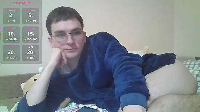 Snapshot of leo_cutie chatting on 02/11/26, 09:31 leo cutie online show from 02/11/26, 09:31
