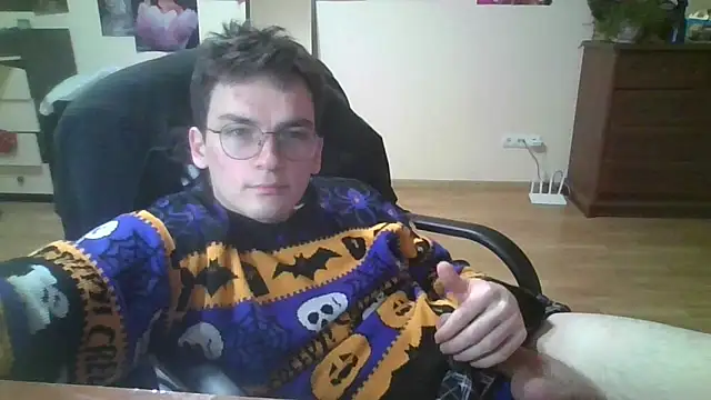 Snapshot of leo_cutie chatting on 02/22/26, 10:41 leo cutie online show from 02/22/26, 10:41