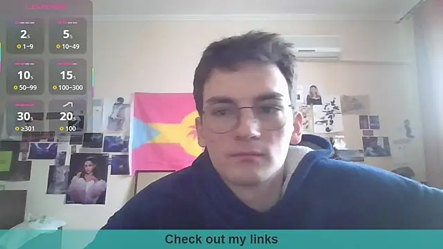Snapshot of leo_cutie chatting on 02/25/26, 10:58 leo cutie online show from 02/25/26, 10:58