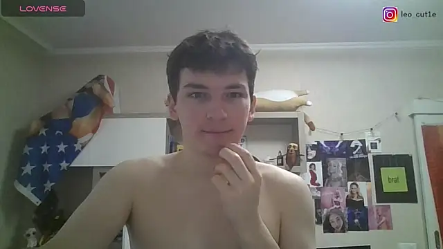 Snapshot of leo_cutie chatting on 06/16/26, 11:24 leo cutie online show from 06/16/26, 11:24