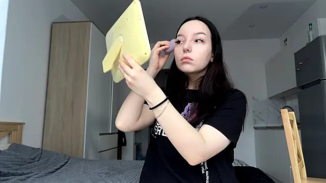 Snapshot of WhiteNoiseJoy chatting on 12/03/25, 06:21 WhiteNoiseJoy online show from 12/03/25, 06:21