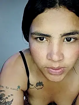 Snapshot of lucy_devil23 chatting on 03/05/26, 07:32 lucy devil23 online show from 03/05/26, 07:32