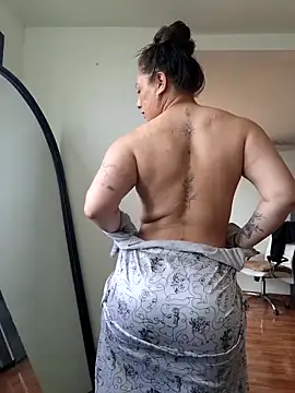 Snapshot of adele_69 chatting on 12/05/25, 04:03 adele 69 online show from 12/05/25, 04:03