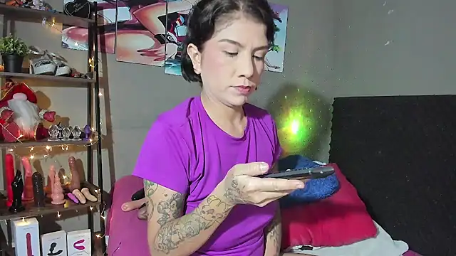 Shadia Squirt online show from 10/21/25, 02:45