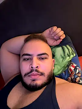 Snapshot of Darnold007 chatting on 12/15/25, 07:34 Darnold007 online show from 12/15/25, 07:34