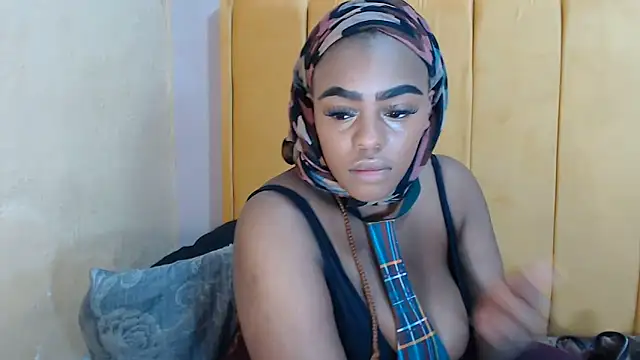 Snapshot of SexyHarleyBlack chatting on 06/15/26, 10:50 SexyHarleyBlack online show from 06/15/26, 10:50